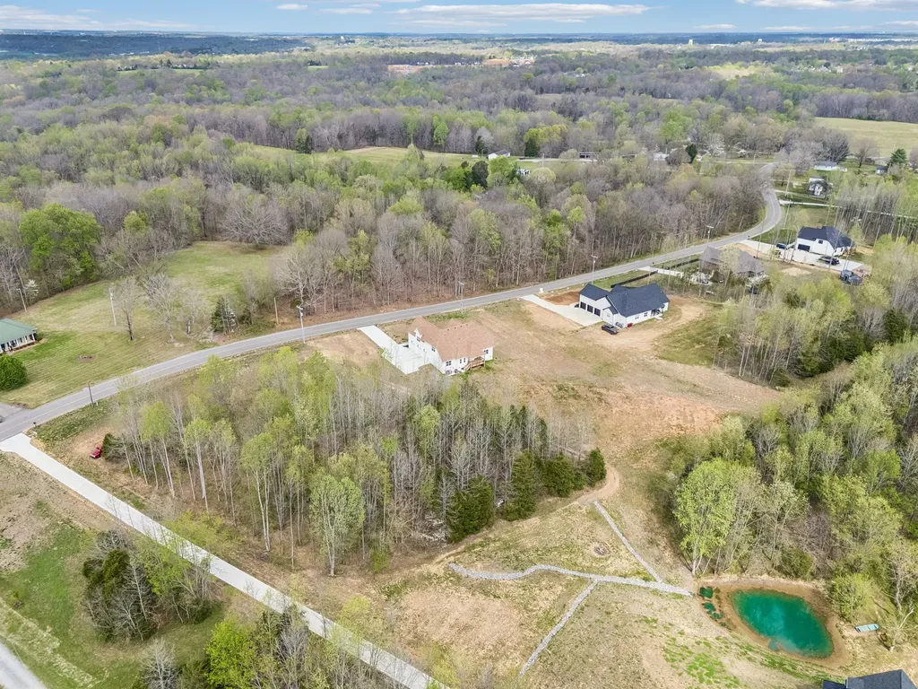 1065 Gholson Road Clarksville TN 37043