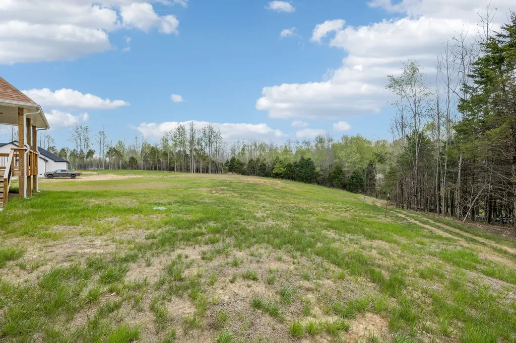 1065 Gholson Road Clarksville TN 37043