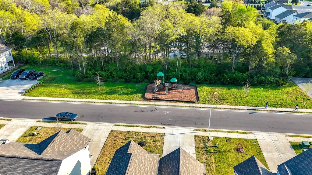 3613 Shady Forest Drive Murfreesboro TN 37128