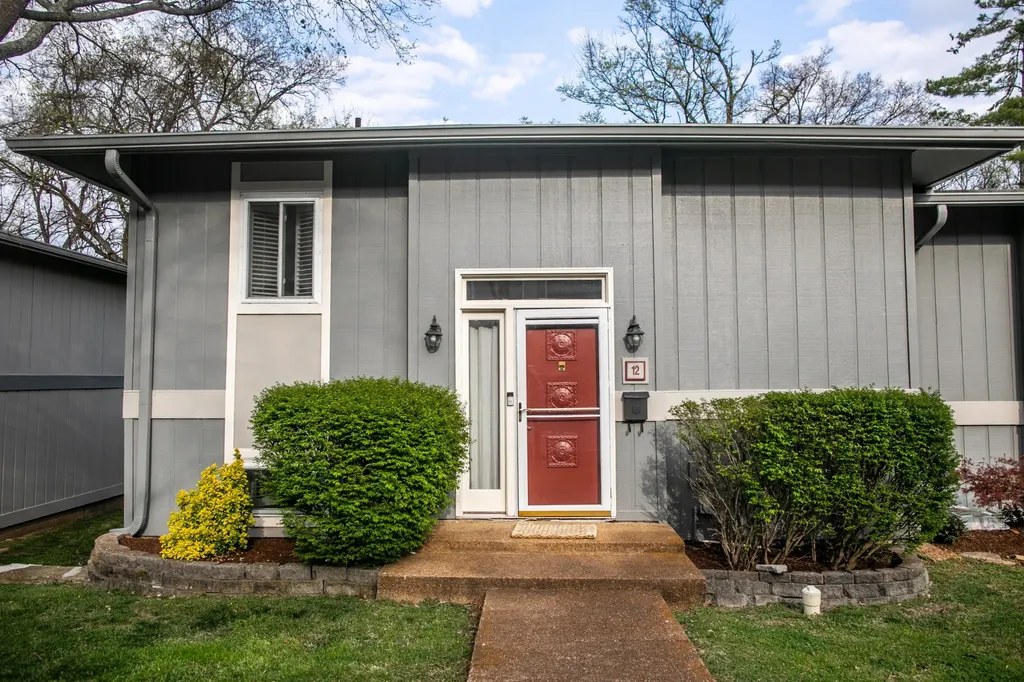 21 Vaughns Gap Road Nashville TN 37205