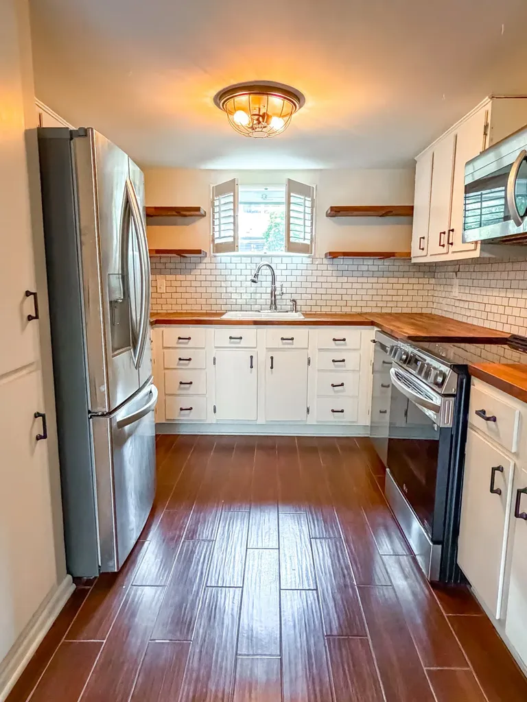21 Vaughns Gap Road Nashville TN 37205