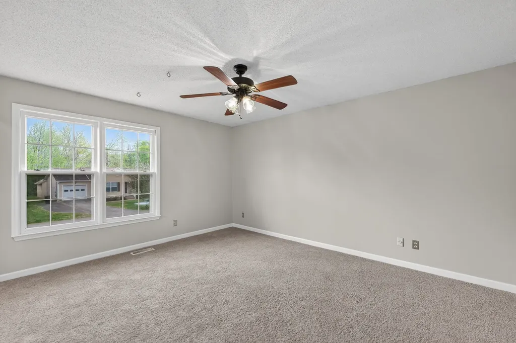 107 Kimberly Drive Columbia TN 38401