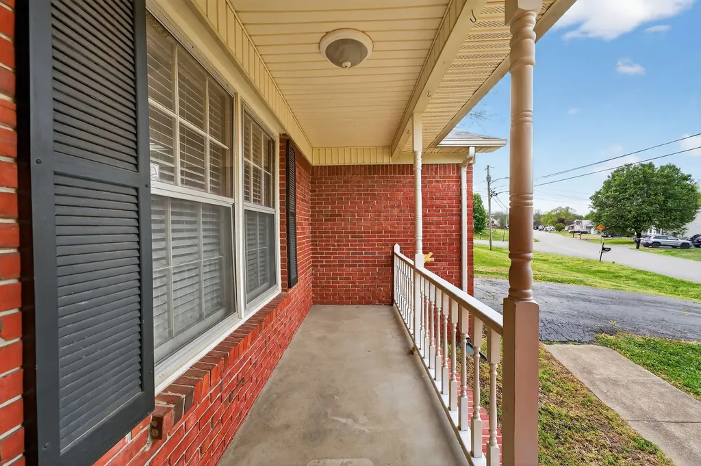 107 Kimberly Drive Columbia TN 38401