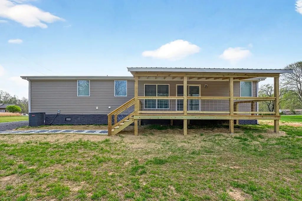 297 Martin Ridge Lane Gainesboro TN 38562
