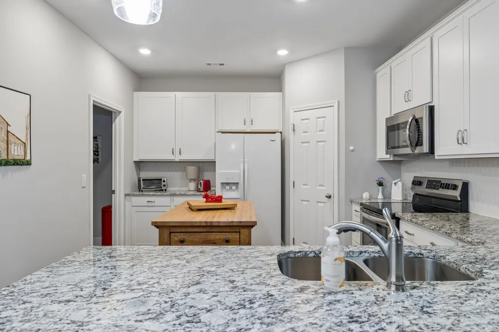 2406 Laurelstone Drive Murfreesboro TN 37130