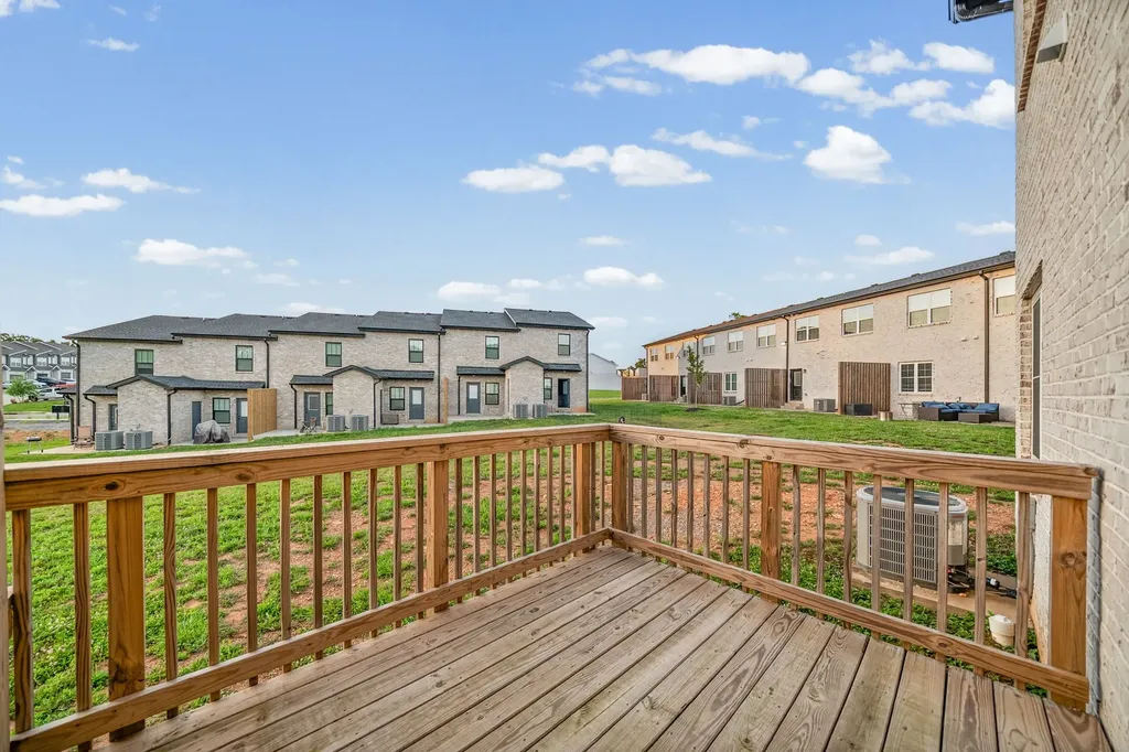 1170 Meadowhill Lane Clarksville TN 37043