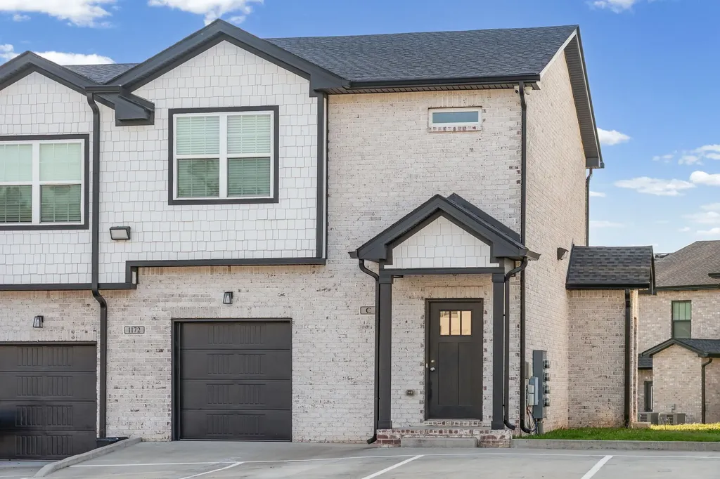 1170 Meadowhill Lane Clarksville TN 37043