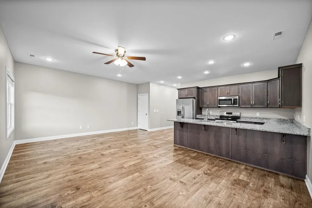 1170 Meadowhill Lane Clarksville TN 37043