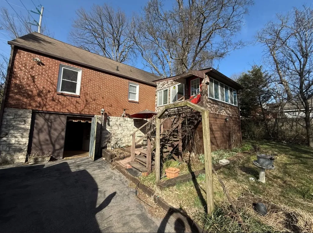 313 W Old Hickory Boulevard Madison TN 37115