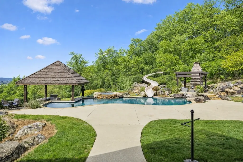 334 Lionheart Court Franklin TN 37067