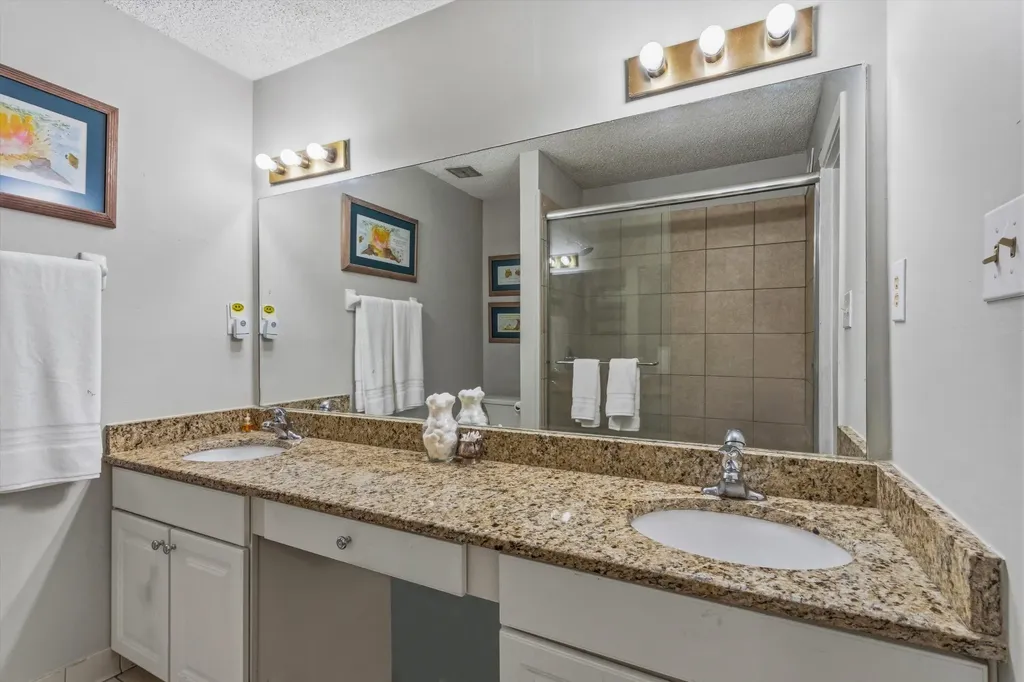 8117 Mistywood Lane Germantown TN 38138