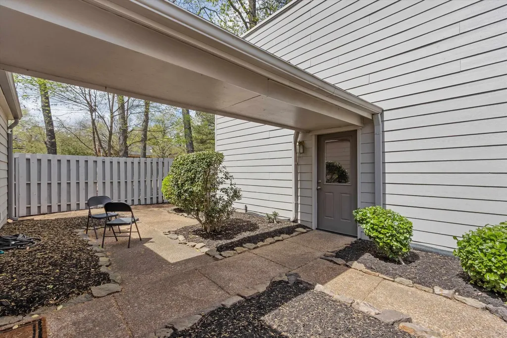 8117 Mistywood Lane Germantown TN 38138
