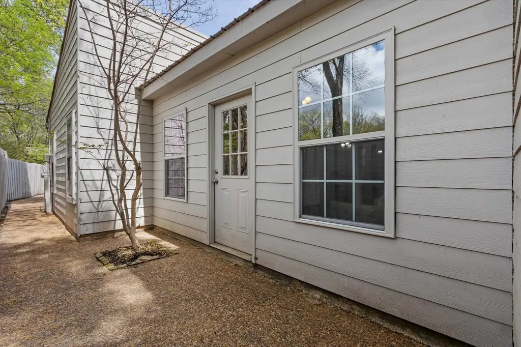 8117 Mistywood Lane Germantown TN 38138