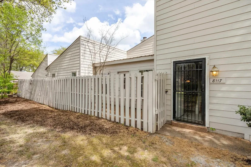 8117 Mistywood Lane Germantown TN 38138