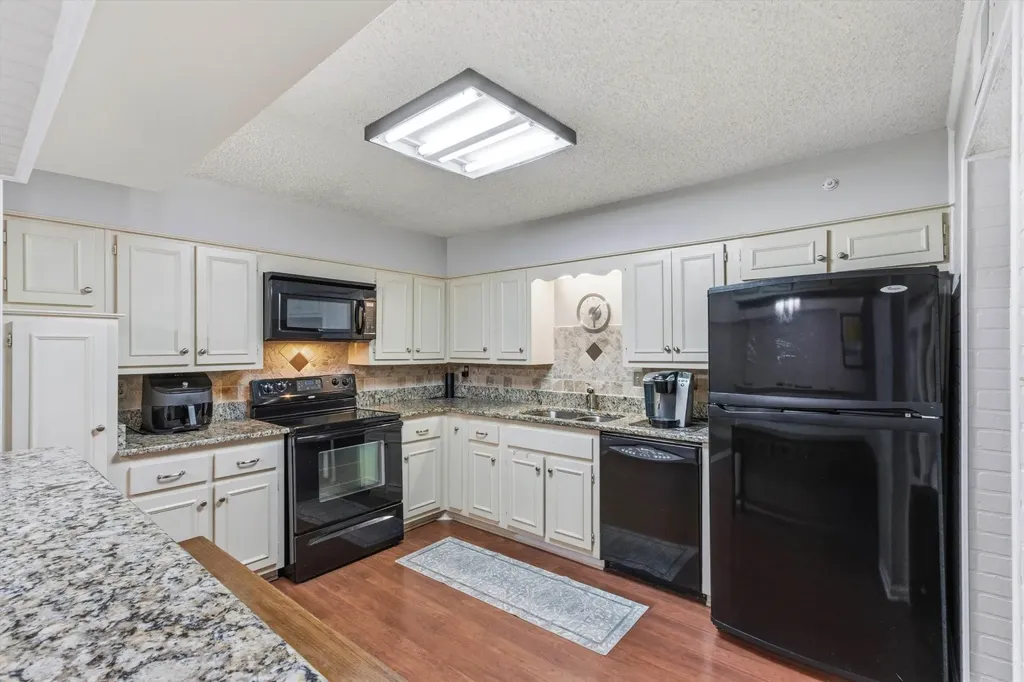 8117 Mistywood Lane Germantown TN 38138