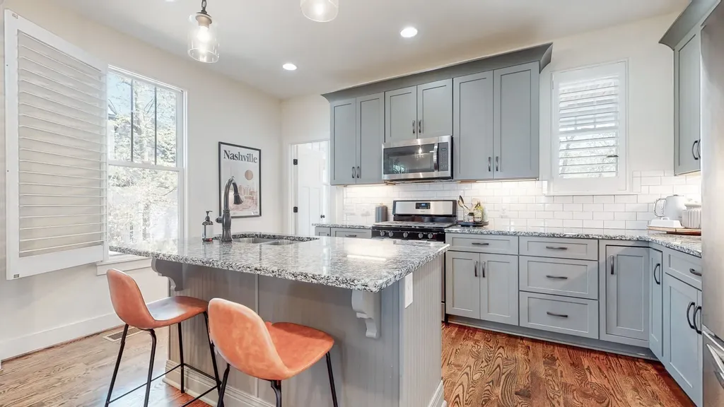 524B E Bend Drive Nashville TN 37209