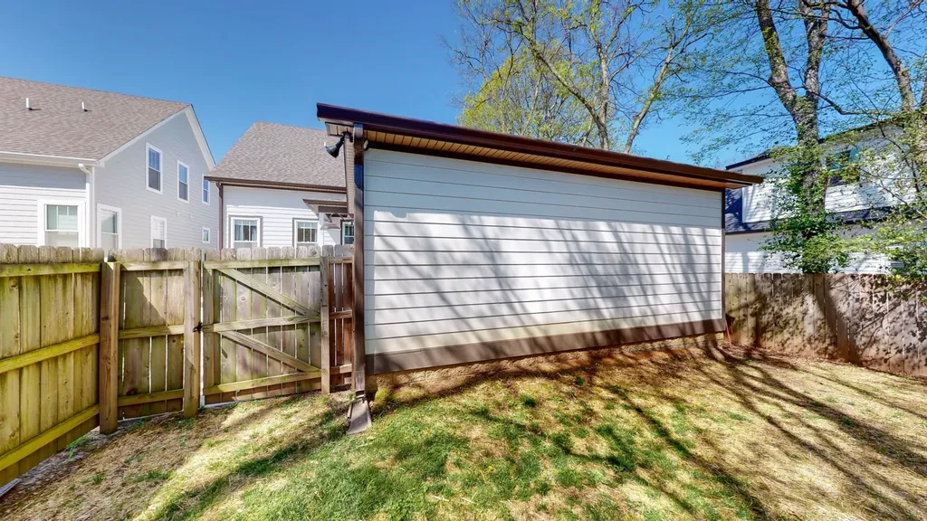 524B E Bend Drive Nashville TN 37209