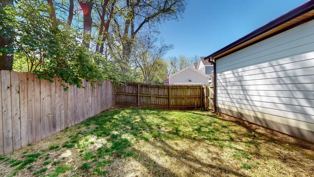 524B E Bend Drive Nashville TN 37209