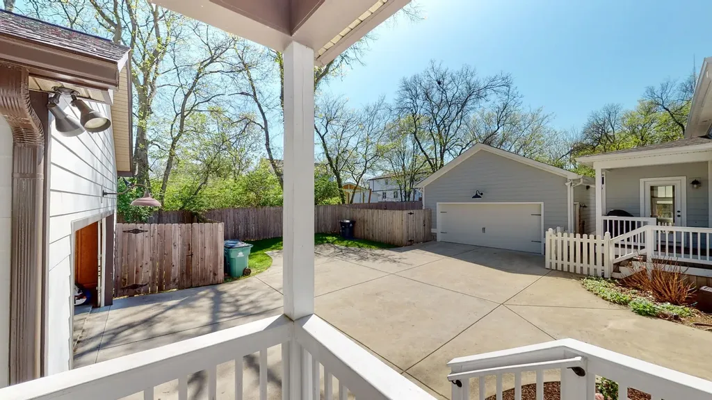 524B E Bend Drive Nashville TN 37209