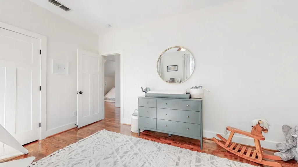 524B E Bend Drive Nashville TN 37209