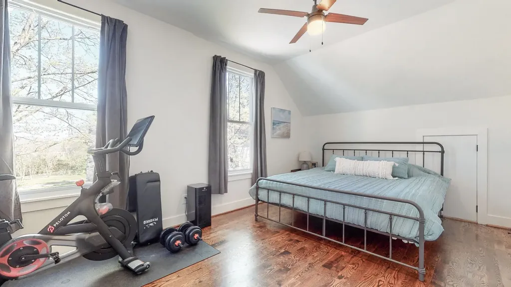 524B E Bend Drive Nashville TN 37209