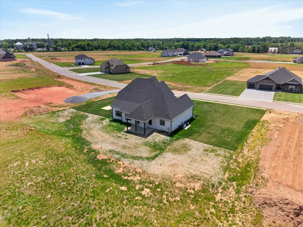 4992 Royal View Way Clarksville TN 37040