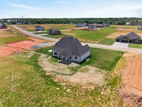 4992 Royal View Way Clarksville TN 37040