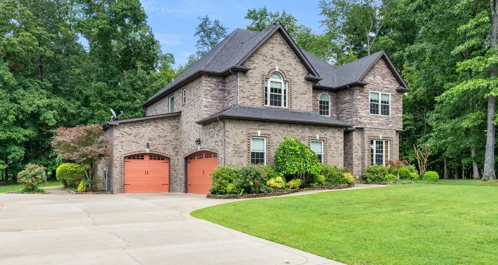 1789 Double R Boulevard Clarksville TN 37042