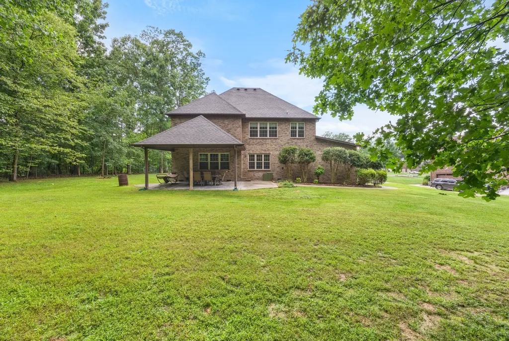 1789 Double R Boulevard Clarksville TN 37042