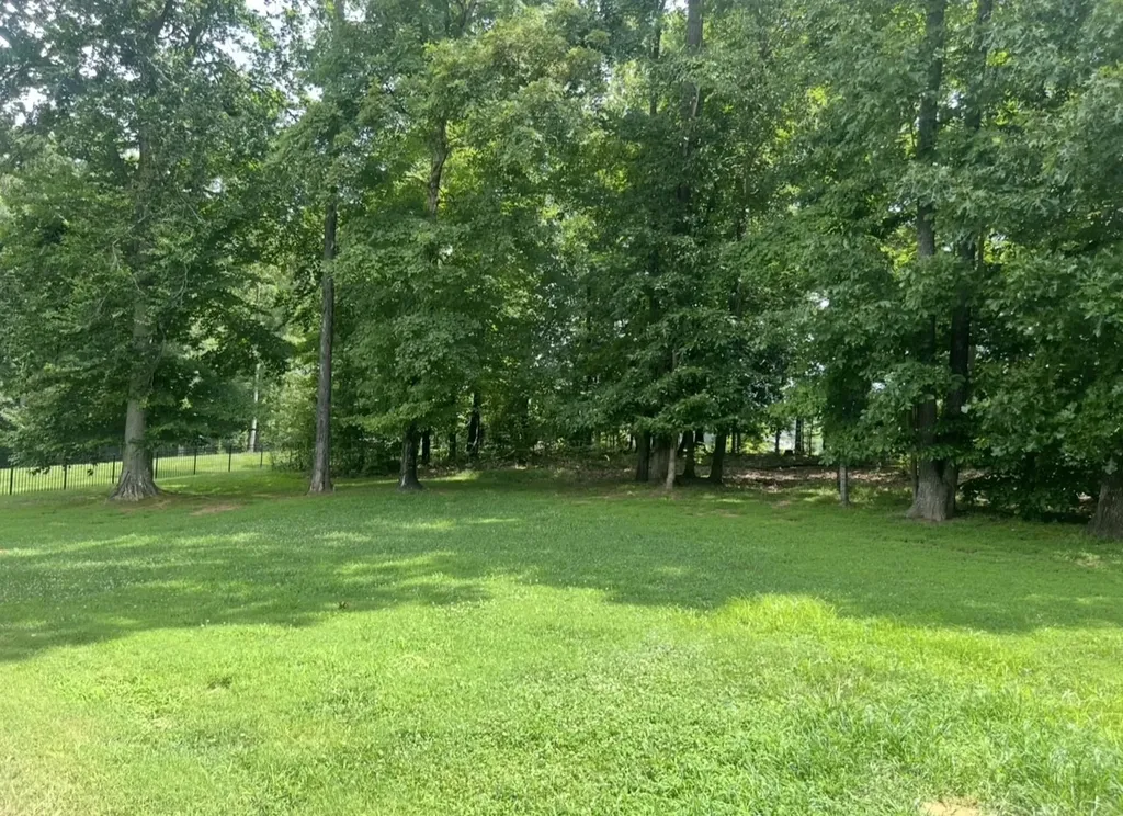 1789 Double R Boulevard Clarksville TN 37042