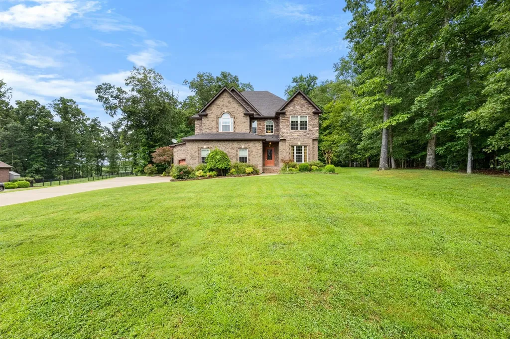 1789 Double R Boulevard Clarksville TN 37042