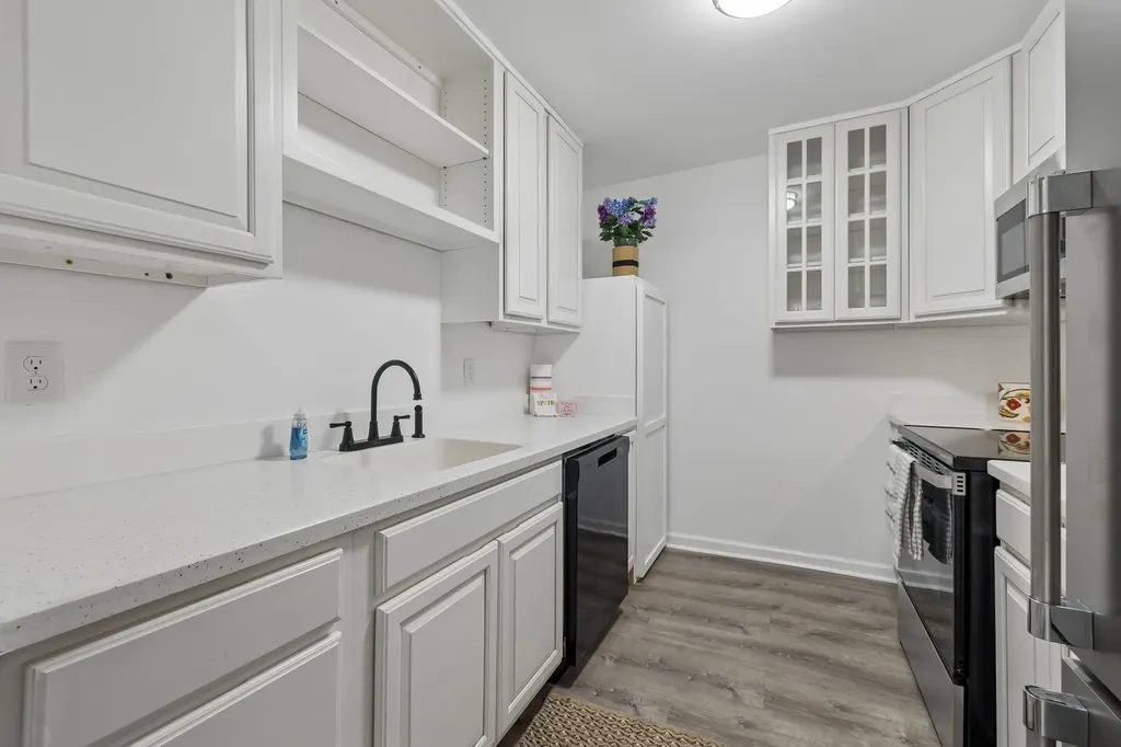 2116 Hobbs Road Nashville TN 37215