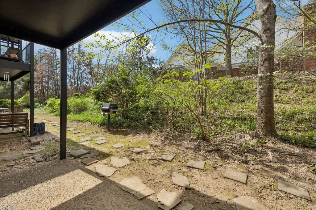 2116 Hobbs Road Nashville TN 37215