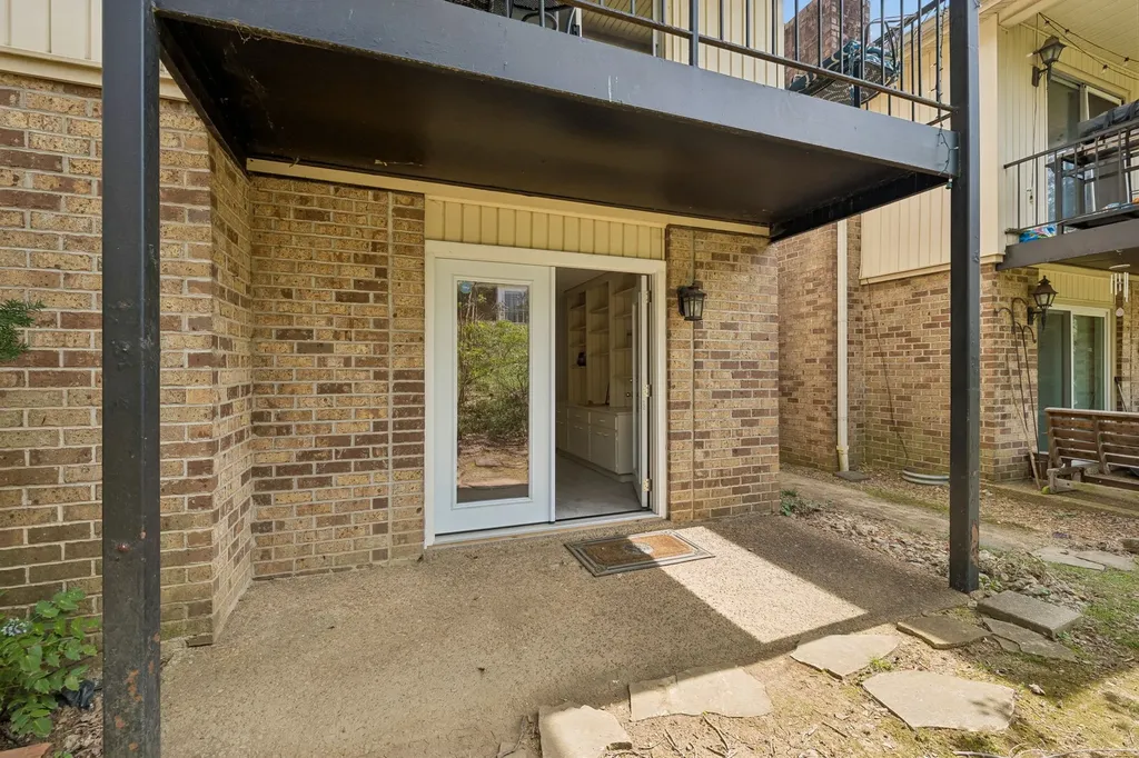2116 Hobbs Road Nashville TN 37215