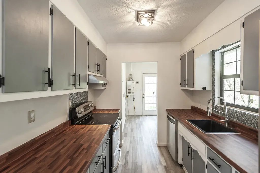 3365 Pleasant Valley Road Hartsville TN 37074