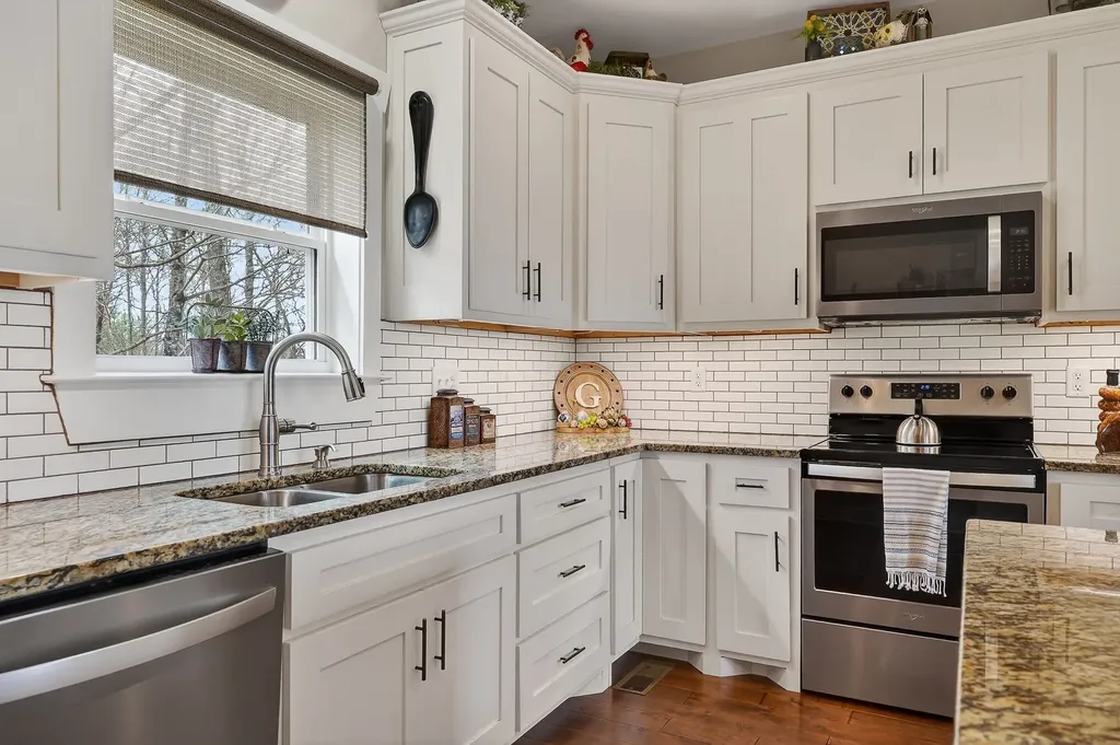 195 Coventry Way Smithville TN 37166