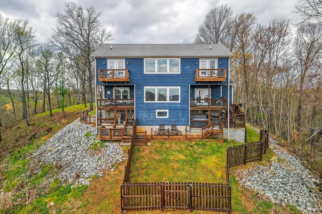 195 Coventry Way Smithville TN 37166
