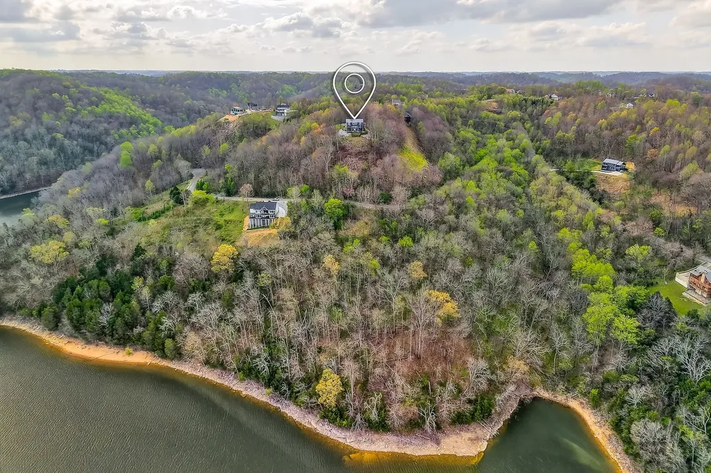 195 Coventry Way Smithville TN 37166