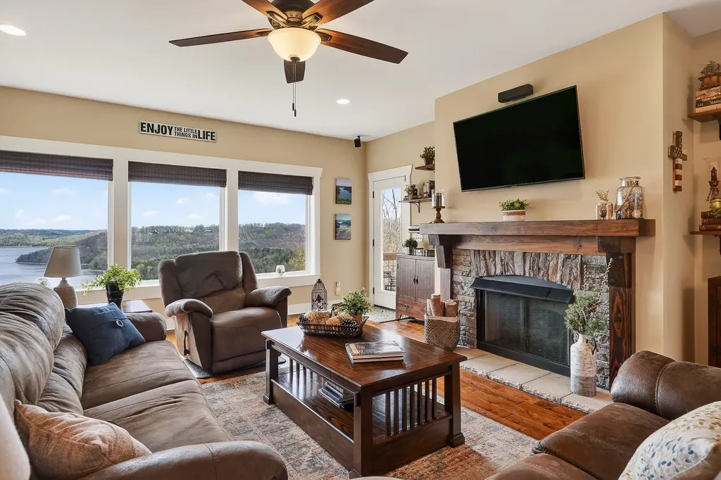 195 Coventry Way Smithville TN 37166