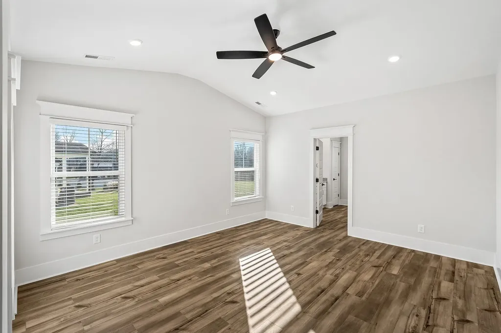 381 Springbrook Boulevard White House TN 37188