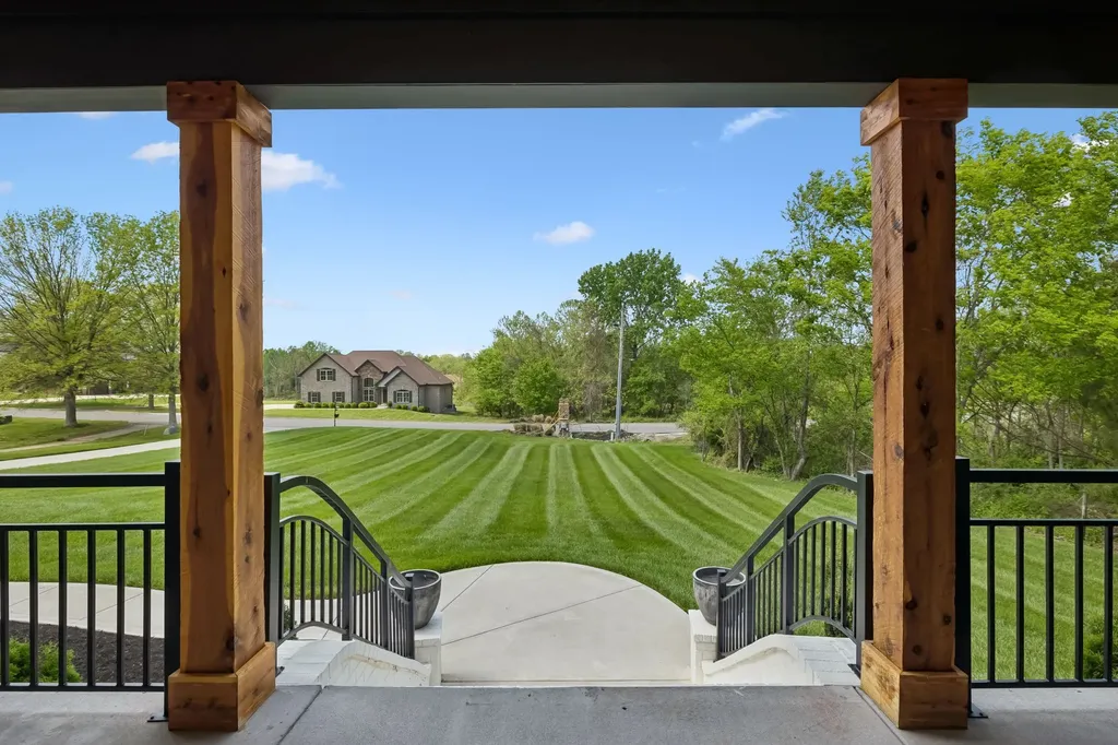 4223 Ironwood Drive Greenbrier TN 37073