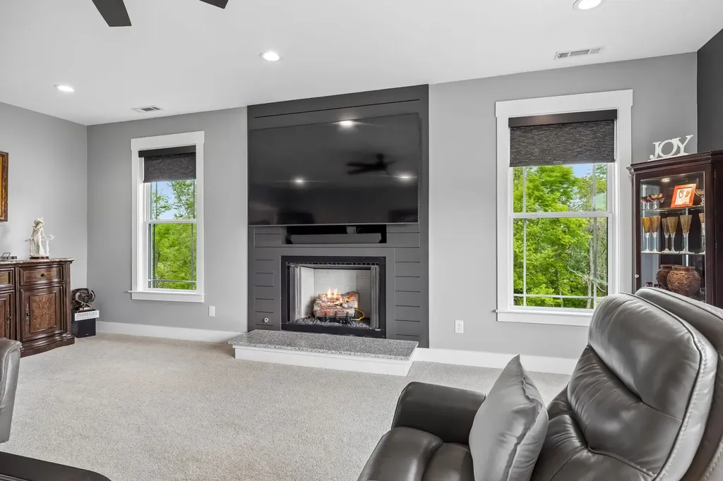 4223 Ironwood Drive Greenbrier TN 37073
