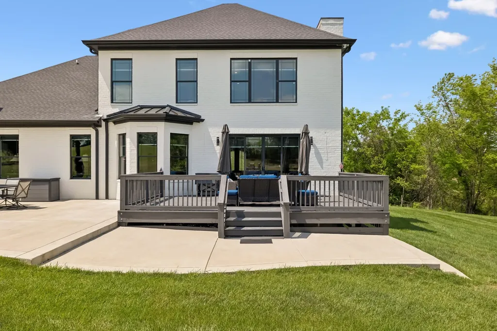 4223 Ironwood Drive Greenbrier TN 37073