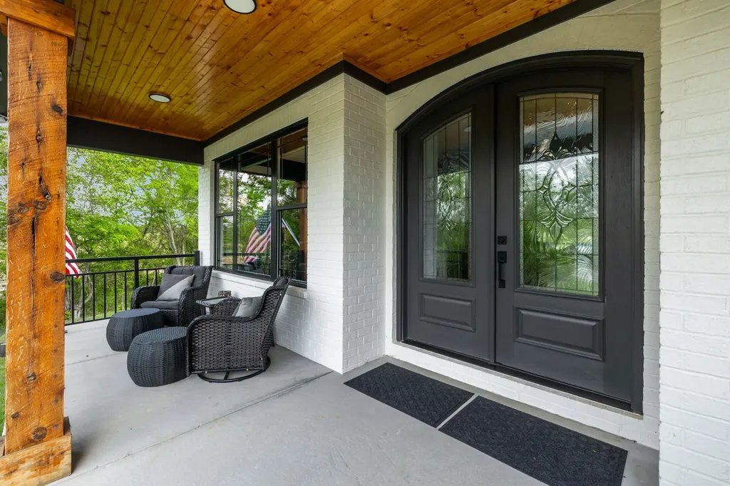 4223 Ironwood Drive Greenbrier TN 37073