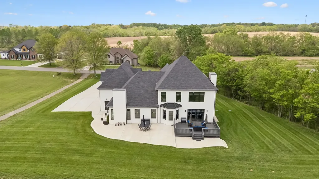 4223 Ironwood Drive Greenbrier TN 37073
