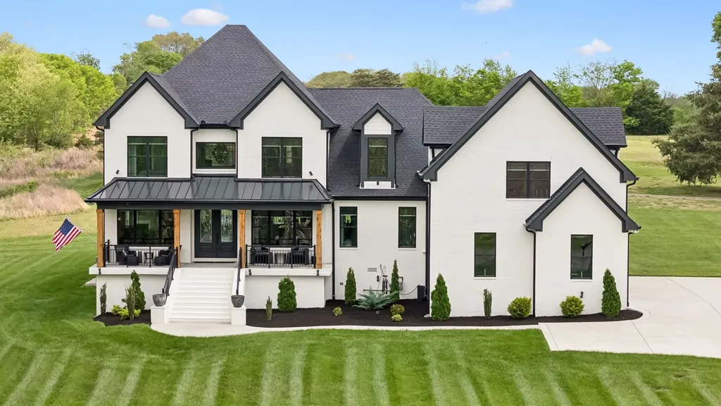4223 Ironwood Drive Greenbrier TN 37073