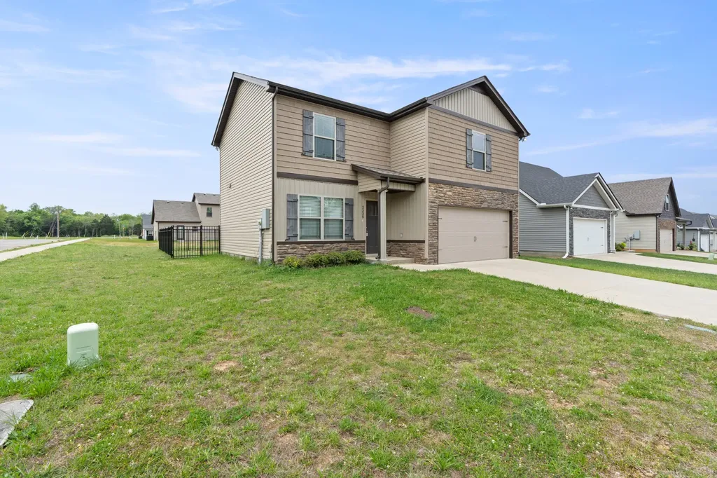 2330 Red Barn Road Christiana TN 37037