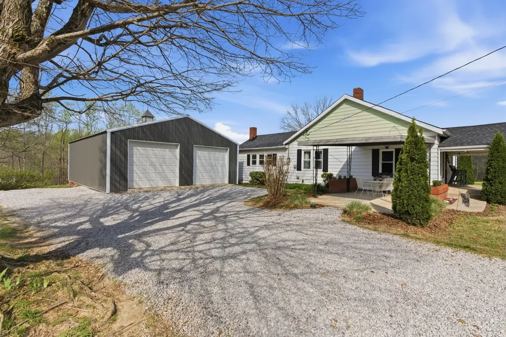 2667 Crocker Springs Road Goodlettsville TN 37072