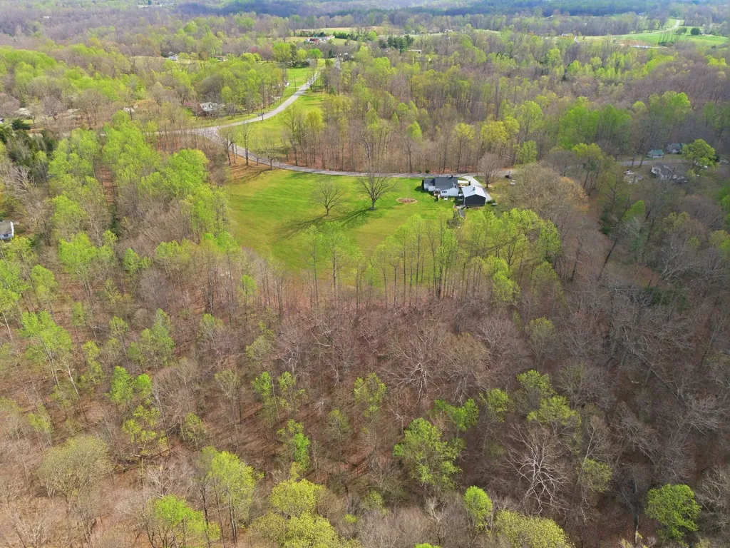 2667 Crocker Springs Road Goodlettsville TN 37072