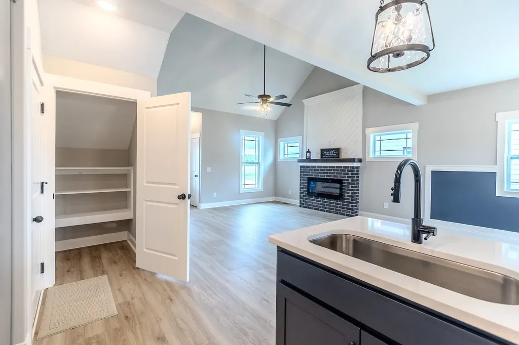 213 Harvest Moon Drive Clarksville TN 37043